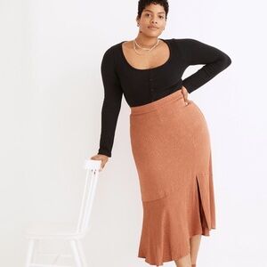 Madewell Flounce Hem Midi Skirt in Cheetah Jacquard